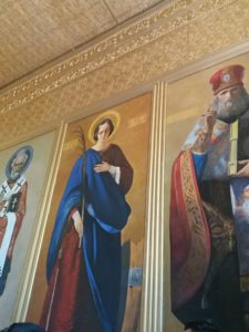 иконы на стене, фрески, рух ордо